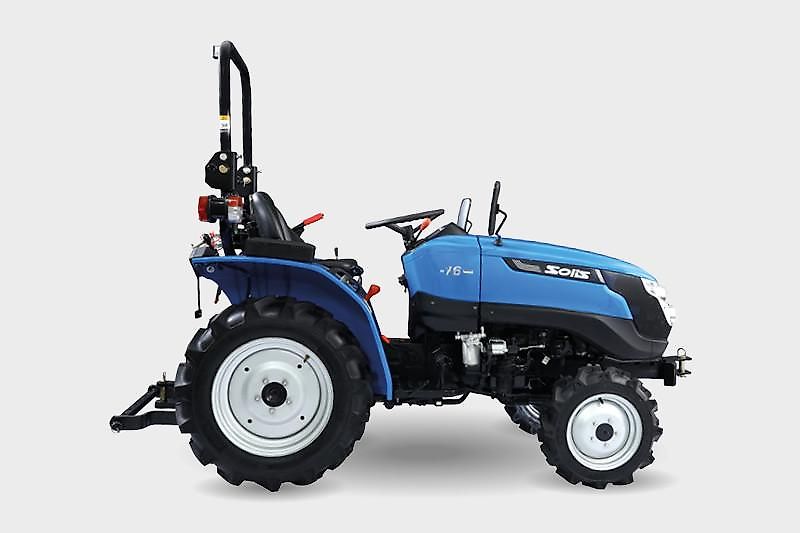 Solis 16 Frontlader / Ackerstollenbereifung / STVO / Allrad