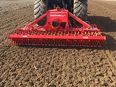 Minos Agri Kreiselegge T-DRAM 3001 mit Packerwalze