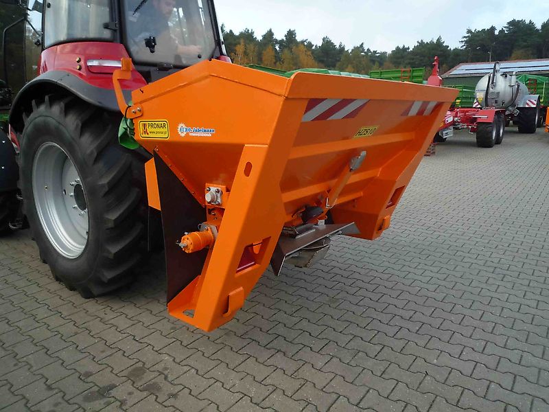 Pronar Salzstreuer HZS 10, selbstladend, NEU