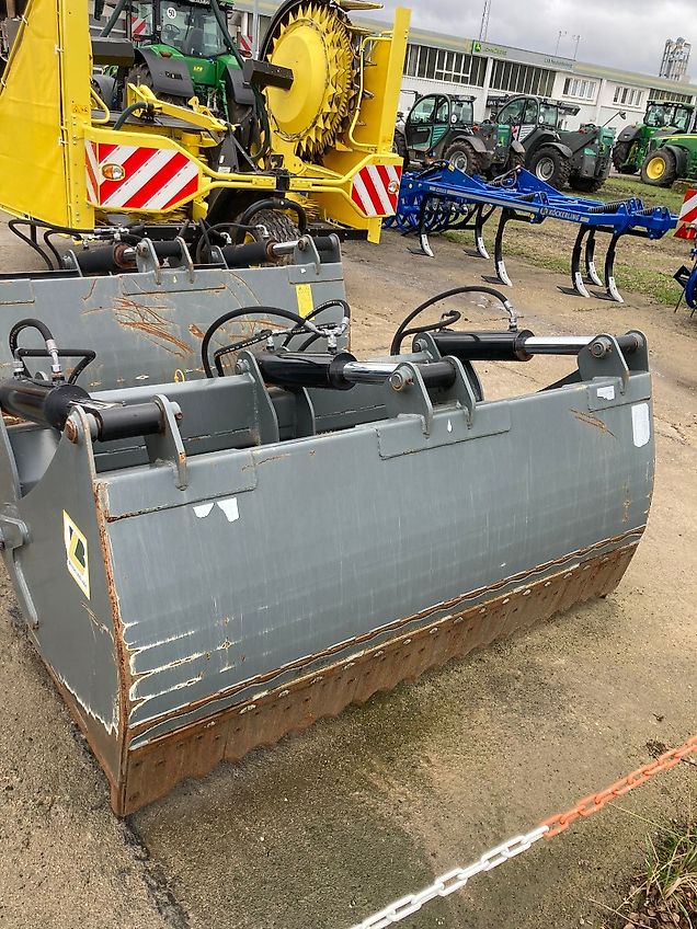 Bressel und Lade Silageschneidzange