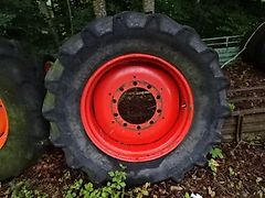 Fendt Felge 12 x 26- 8 Lochfelge 1 x vorhanden - war auf Fendt Traktor