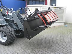 Giant TOP Angebot ! Hochkippschaufel mit Pelikangreifer - GIANT Standartaufnahme