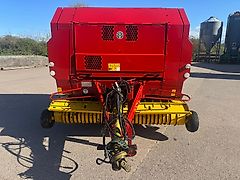 New Holland 548 Round Baler