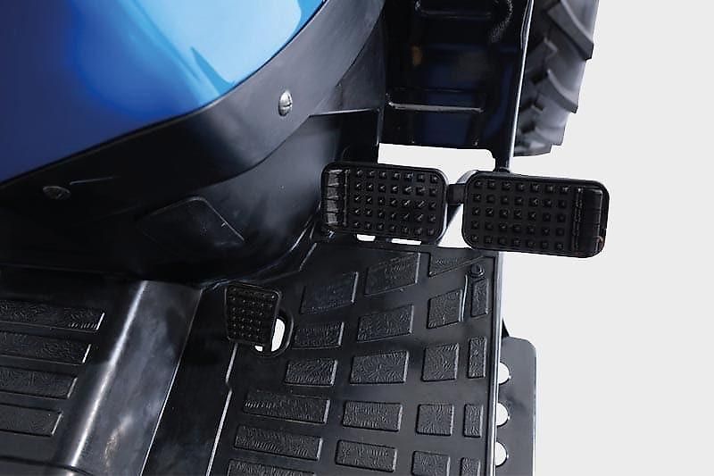 Solis 26 Seitenschaltung Frontlader Galaxy Pro Bereifung 4x4