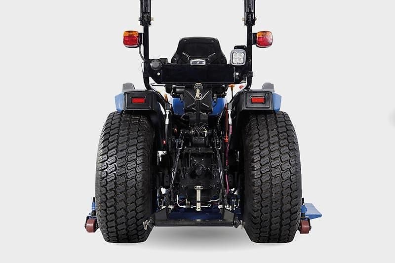 Solis 26 HST Frontlader Kleintraktor Galaxy Pro Bereifung 4x4