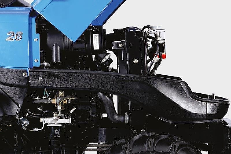 Solis 26 9+9 Frontlader Kleintraktor / Industriebereifung 4x4