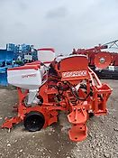 Maschio Mistral 12R *75/70cm +microgranulator cu bazin 30 lt ptr. 2 randuri.+bazine seminte 60 lt + Carucior transport G99559106