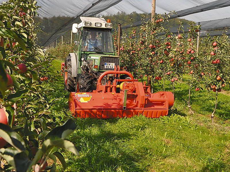 Humus KMN flacher Antrieb – Starke Ausführung zum Mulchen und zum Holzzerkleinern