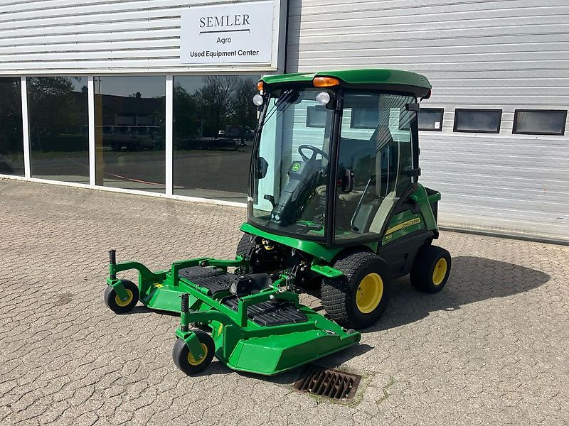 John Deere 1585 M/72" FASTBACK