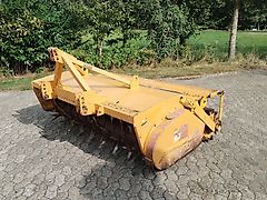 Bomford Bomford DYNA Drive 220, 260 & 300 Bodengetriebene Fräse für Greening-Randstreifen mit Pneumatikstreuer zur Einsaat Gülleeinarbeitung Reihenpflege in Sonderkulturen