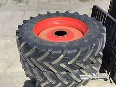 Fendt KOMPLETTRÄDER 520/85 R46