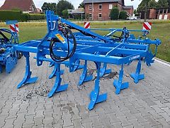 Lemken Karat 10/300