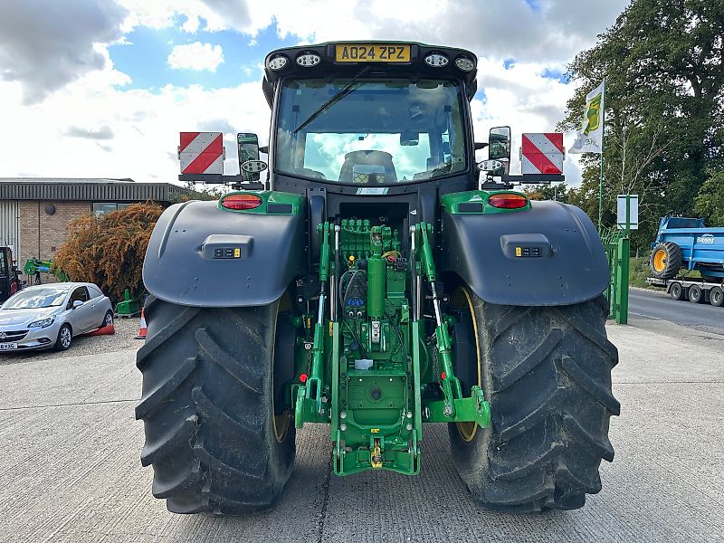 John Deere 6R250