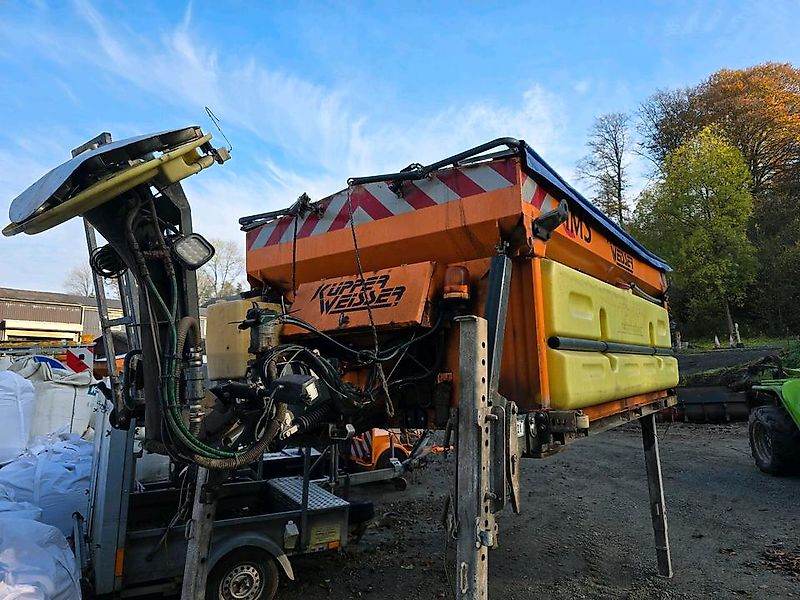 Küpper-Weisser IMSSM Salzstreuer mit Aufbaumotor 5m3