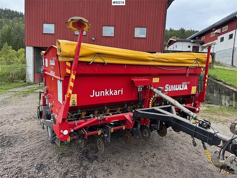 Junkkari Simulta 3000 ST