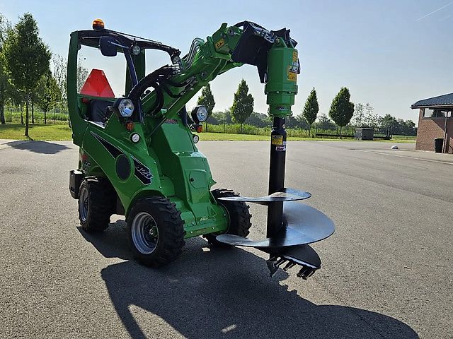 Avant XHD 72 Boorinstallatie met grondboor 900mm