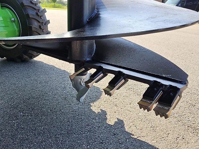 Avant XHD 72 Boorinstallatie met grondboor 900mm