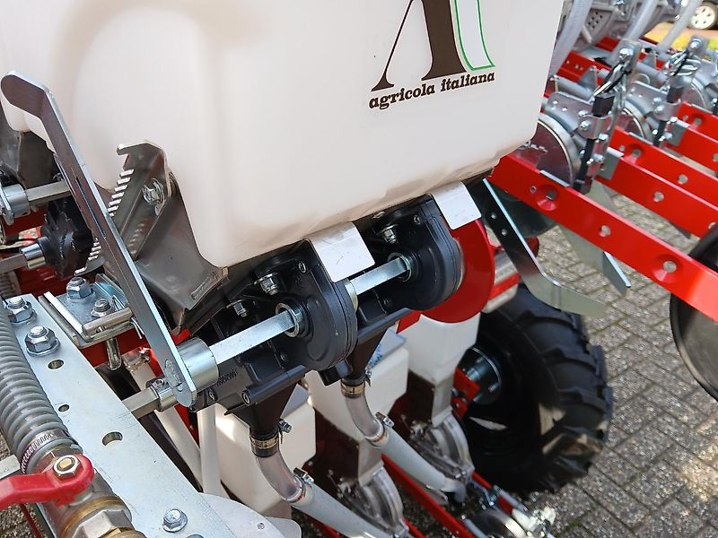 Agricola Italiana Uienzaaimachine groentenzaaimachine