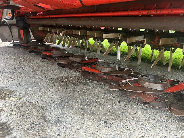 Kuhn FC 883 FF& Fc 313 F-FF Triple maaier