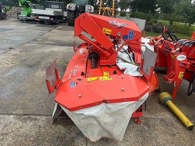 Kuhn FC 883 FF& Fc 313 F-FF Triple maaier