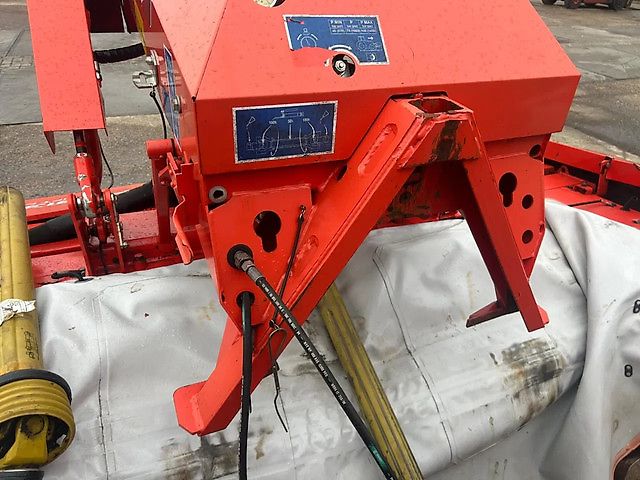 Kuhn FC 883 FF& Fc 313 F-FF Triple maaier