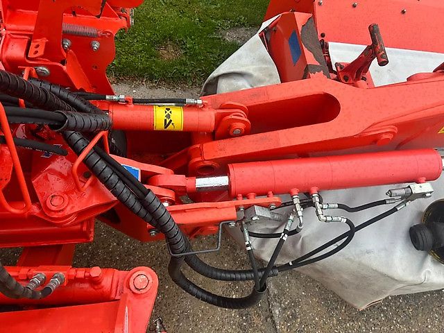 Kuhn FC 883 FF& Fc 313 F-FF Triple maaier