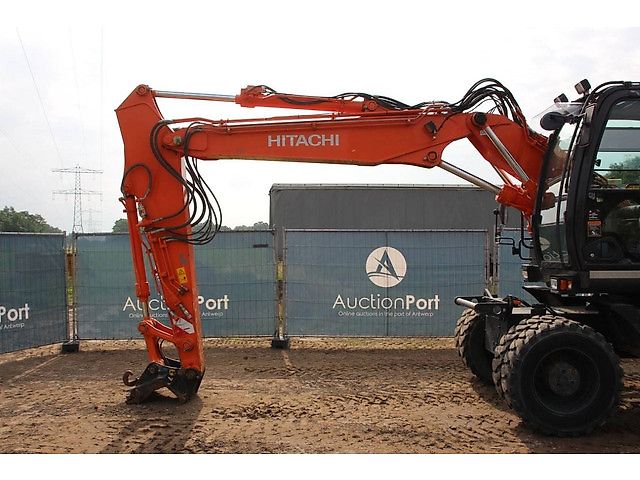 Hitachi ZX140W-5B