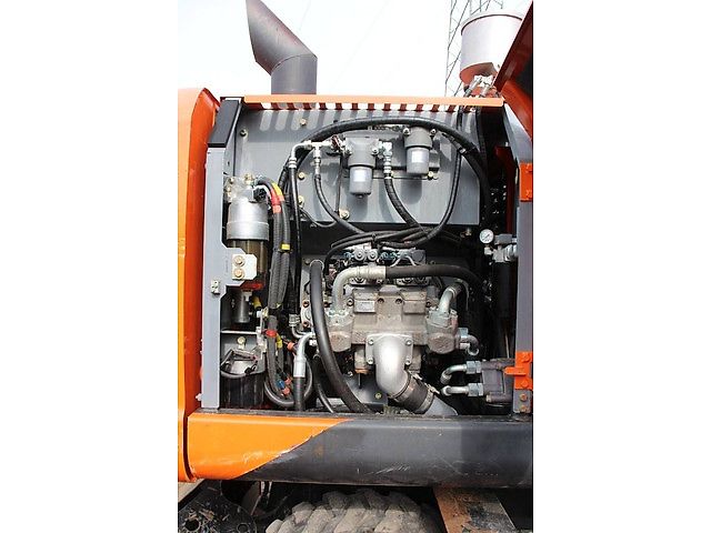Hitachi ZX140W-5B