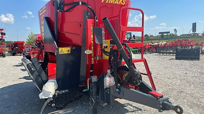 FiMAKS Pionowy wóz paszowy Fimaks FMV8L, 8 m3