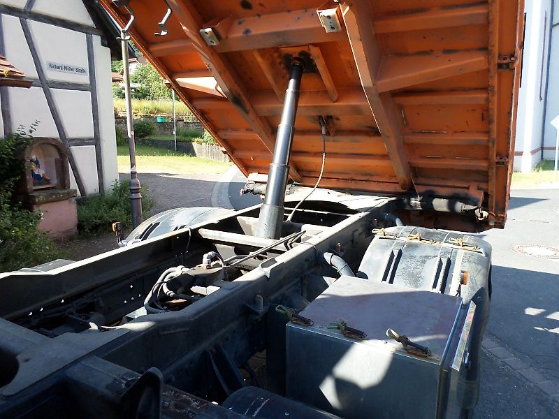 MAN TG-M 18.280 4x4 Kipper Kran 1 hand