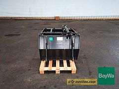 Giant GEBR. DUNG- UND SILAGEZANGE 90