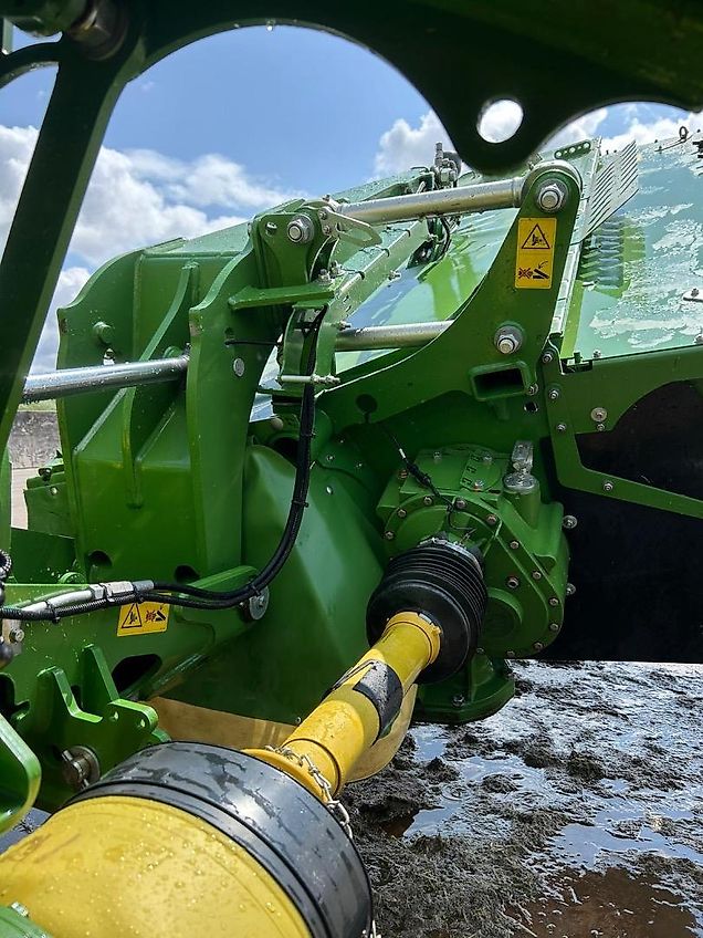 Krone Mähwerk/Mähkombi B880 CV und EasyCut F320 CV