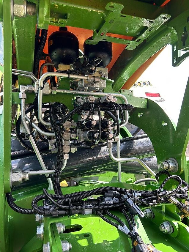 Krone Mähwerk/Mähkombi B880 CV und EasyCut F320 CV