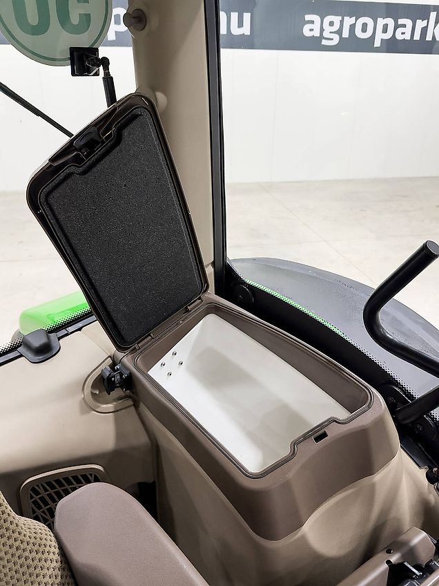 John Deere 6215R AutoPowr IVT 50 km/h, axle suspension, cab suspension, SF7500 AutoTrac, air brake, CommandPro