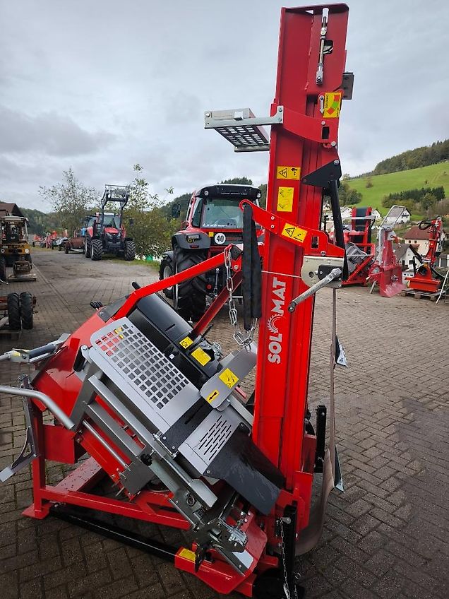 AMR SOLOMAT AUTO mit Kombiantrieb