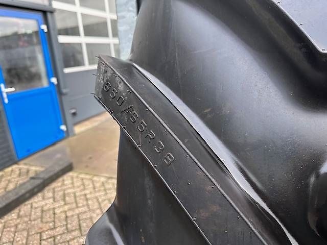 Bridgestone 650/65 R38 + 540/65 R28 VF