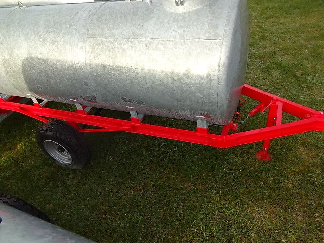 SVS- Wasserfaß 4000 Liter NEU mit Tränkebecken 4000 L- mit Tränkebecken - verzinkt