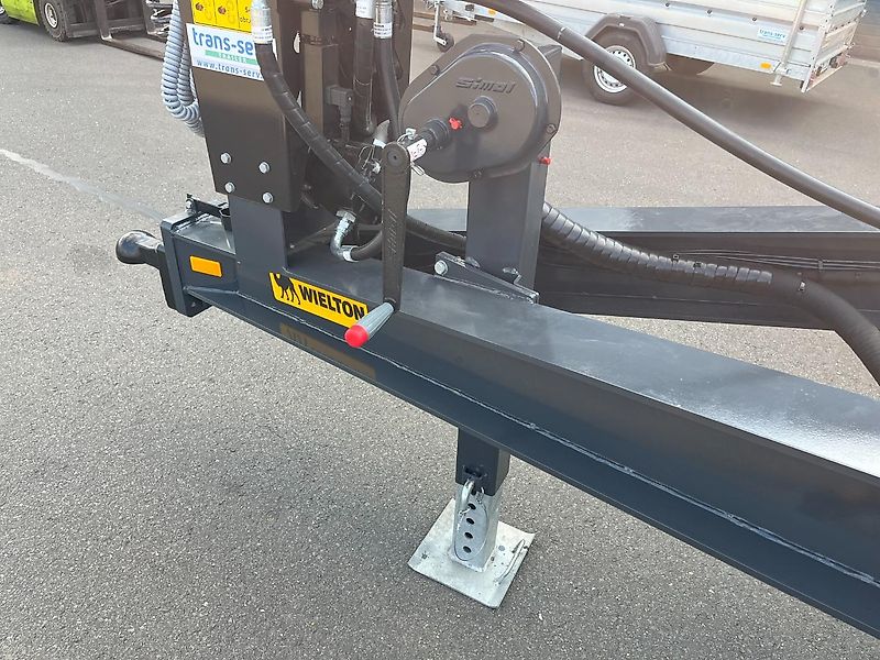WIELTON PRD-1 mit Hydraulik 40 km/h