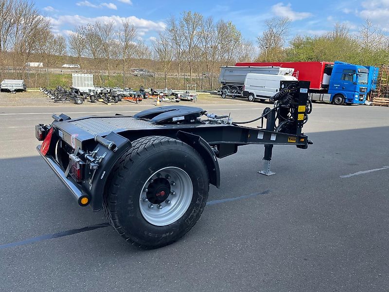 WIELTON PRD-1 mit Hydraulik 40 km/h