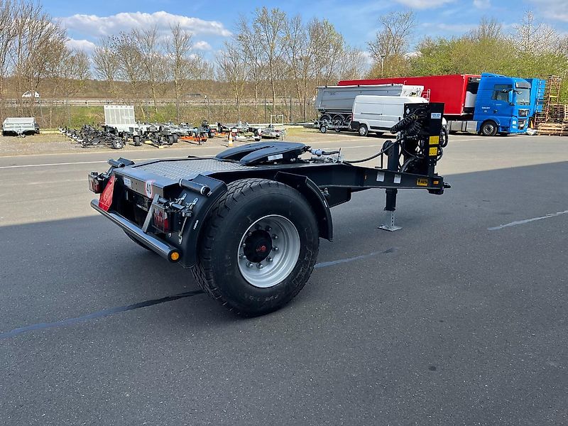 WIELTON PRD-1 mit Hydraulik 40 km/h