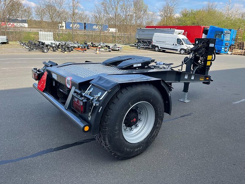 WIELTON PRD-1 mit Hydraulik 40 km/h