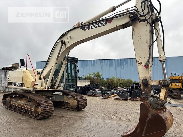 Terex TC225LC