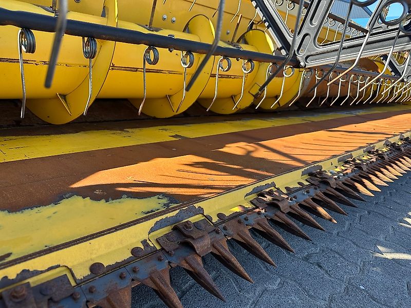 New Holland CX 6090 # 7,50m VariFeed
