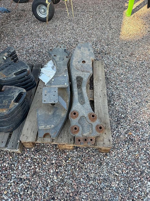 Fendt Frontlader-Anbaukonsolen ACW003418, 8er Serie, evtl. auch Massey Ferguson