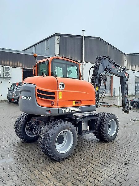Schaeff TW75