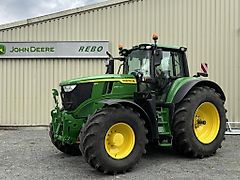 John Deere 6M240