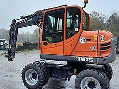 Schaeff TW75
