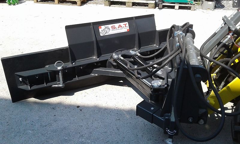 SAT Gummischieber-Hoflader-Frontlader-Radlader-NEU