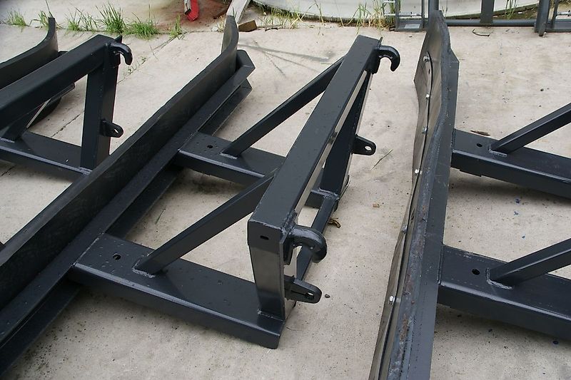 SAT Gummischieber-Hoflader-Frontlader-Radlader-NEU