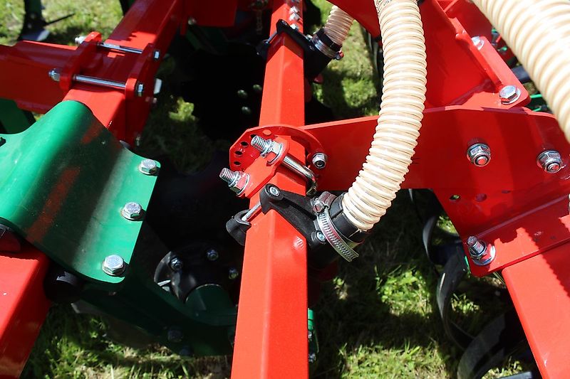 AGRO-MASZ Runner 30 + SP 230-Aktion-NEU